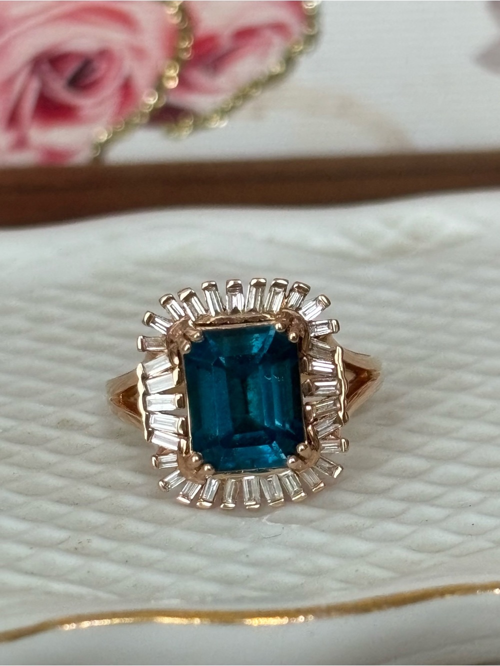 Le Vían London Blue Topaz (5-7/8 Ct. t.w.) Diamond Ring In 14 Gold